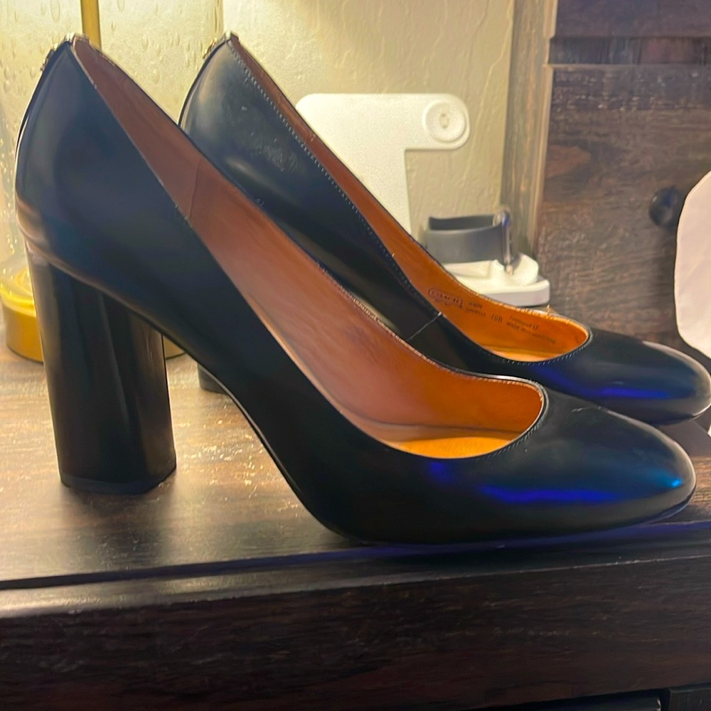 Women’s Black Coach Heels